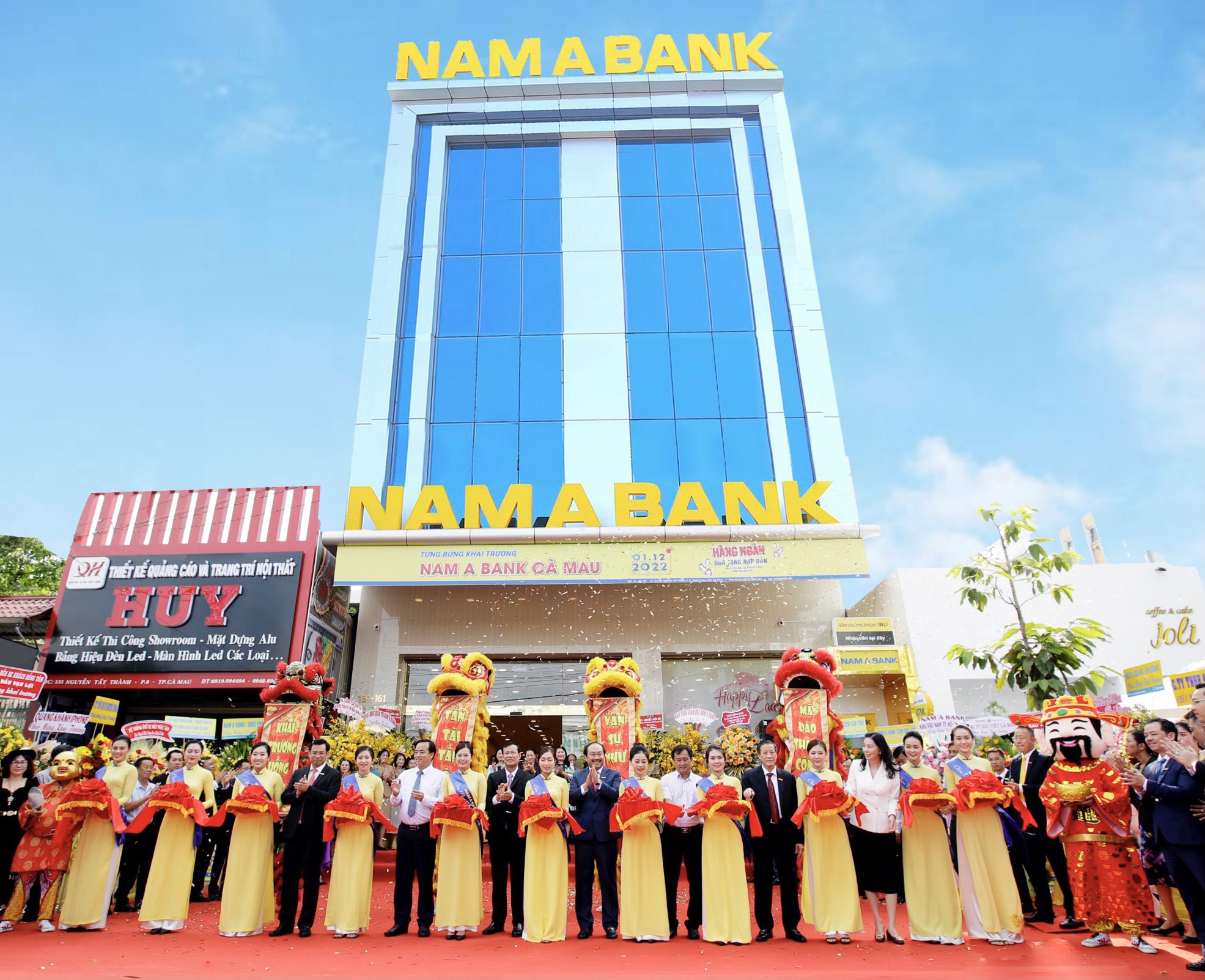 NAM A BANK ĐƯA VÀO HOẠT ĐỘNG ĐIỂM KINH DOANH MỚI TẠI KHU VỰC MIỀN TÂY