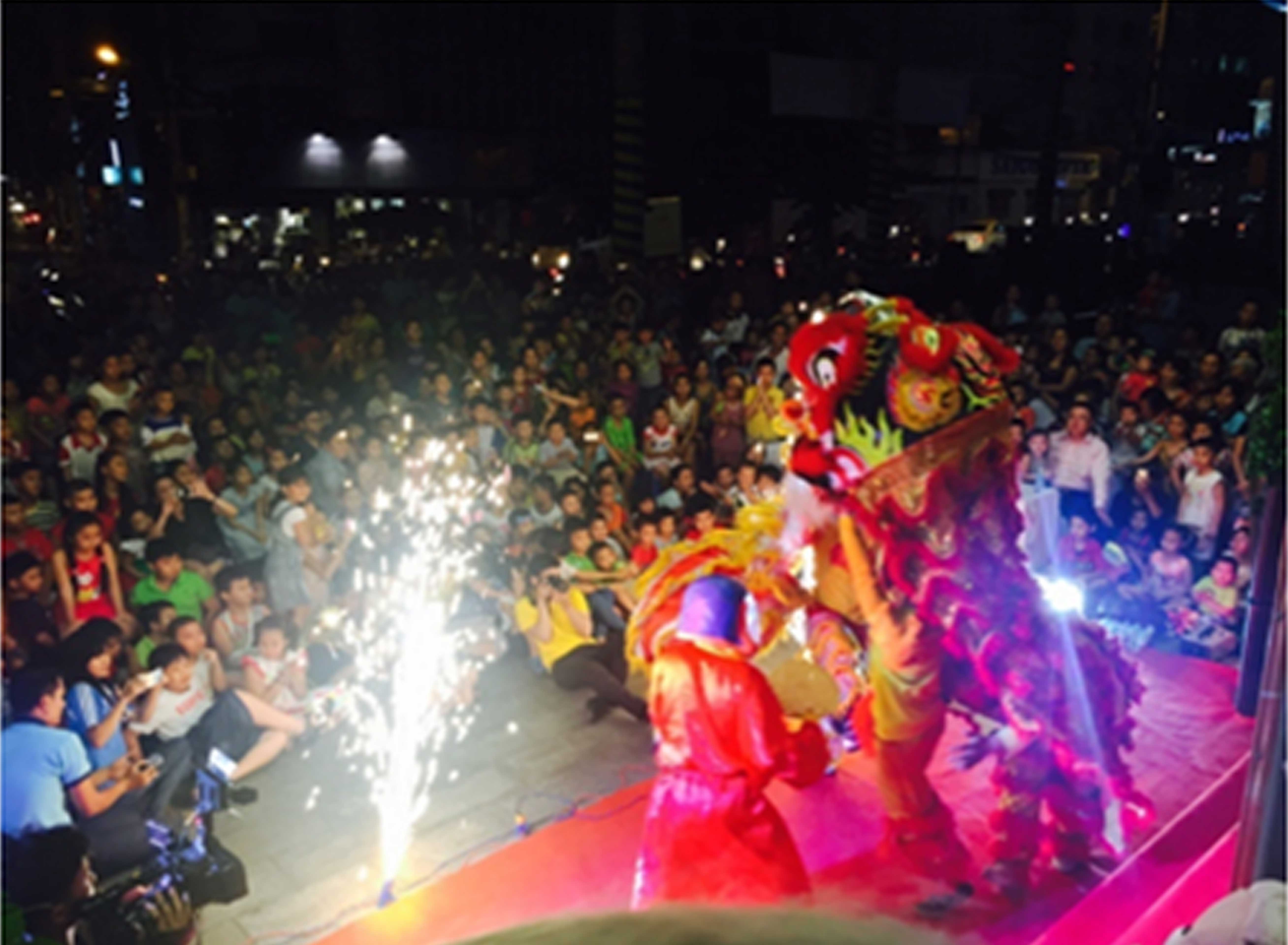 Nam A Bank mang niềm vui Trung thu đến trẻ em có hoàn cảnh khó khăn