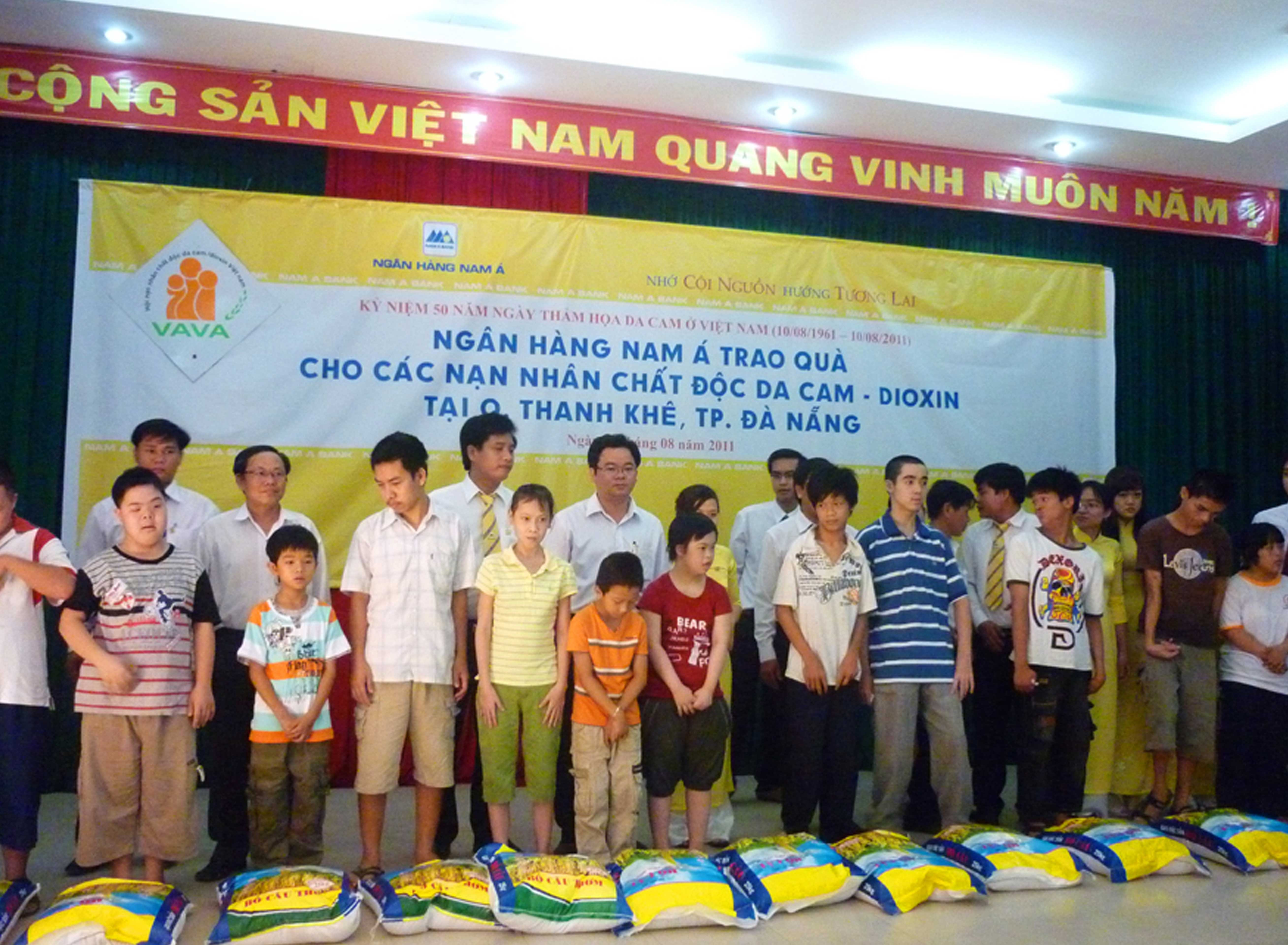 "Nhớ cội nguồn - Hướng tương lai" xoa dịu nỗi đau da cam