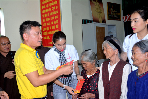 Nam A Bank hướng về Miền Trung thân yêu