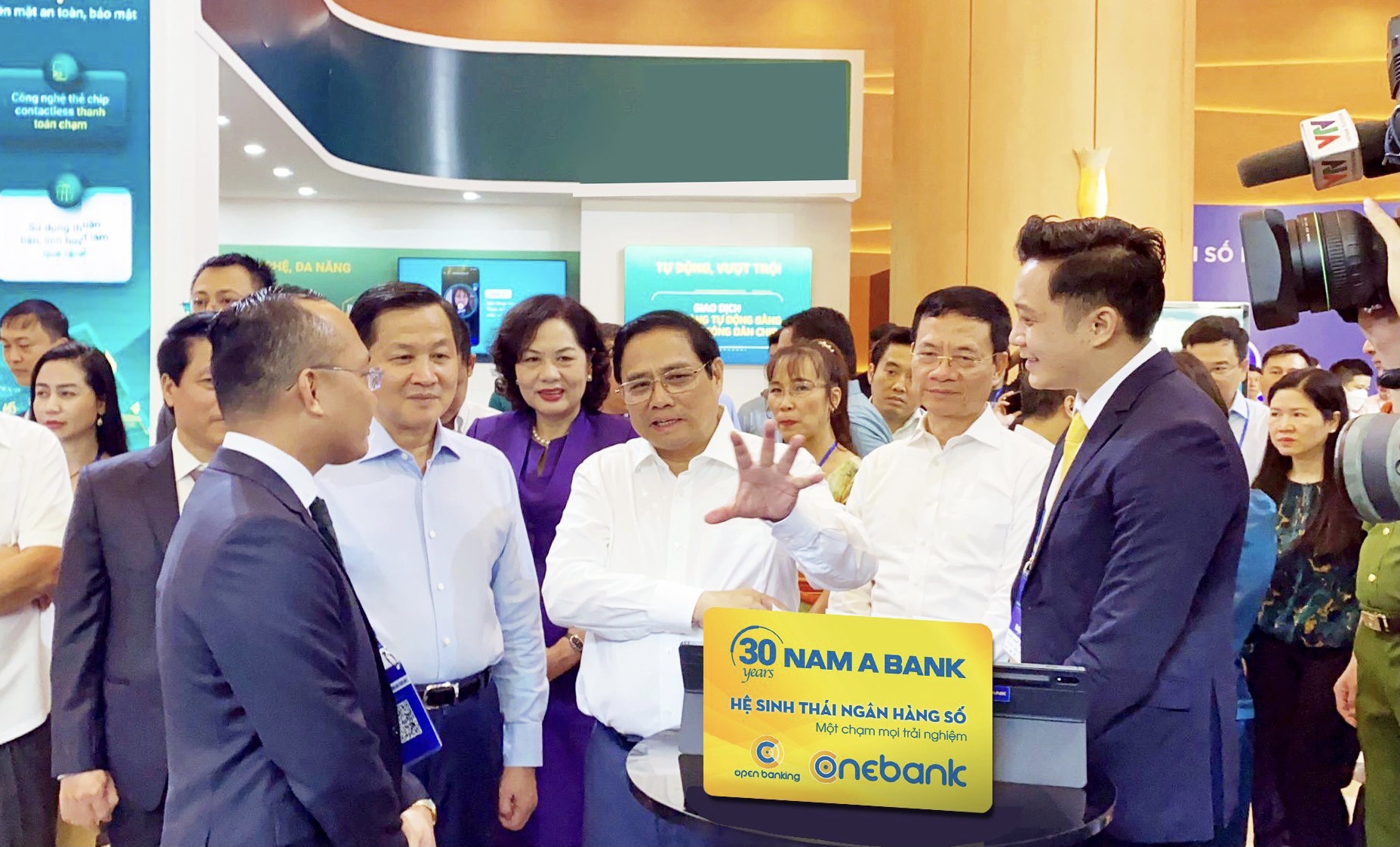 CHUYỂN ĐỔI SỐ NGÀNH NGÂN HÀNG: NAM A BANK “TRÌNH LÀNG” NHIỀU CÔNG NGHỆ ƯU VIỆT