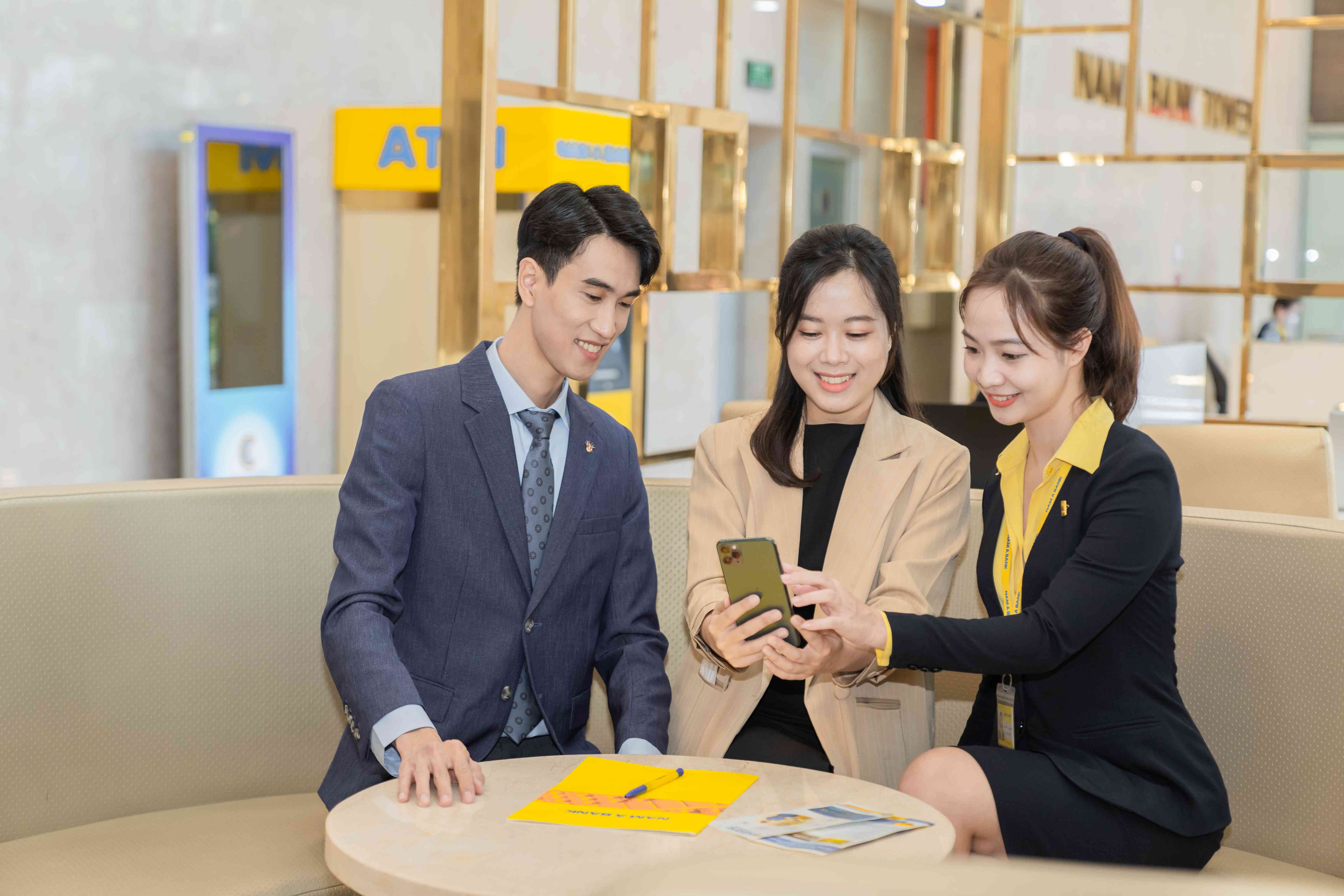 TIẾT KIỆM ONLINE, XU HƯỚNG MỚI LÊN NGÔI