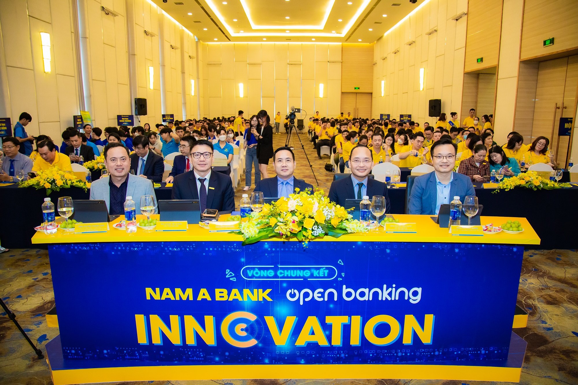 TOP 7 DỰ ÁN MANG TÍNH ỨNG DỤNG CAO ĐƯỢC VINH DANH TẠI CUỘC THI NAM A BANK - OPENBANKING INNOVATION