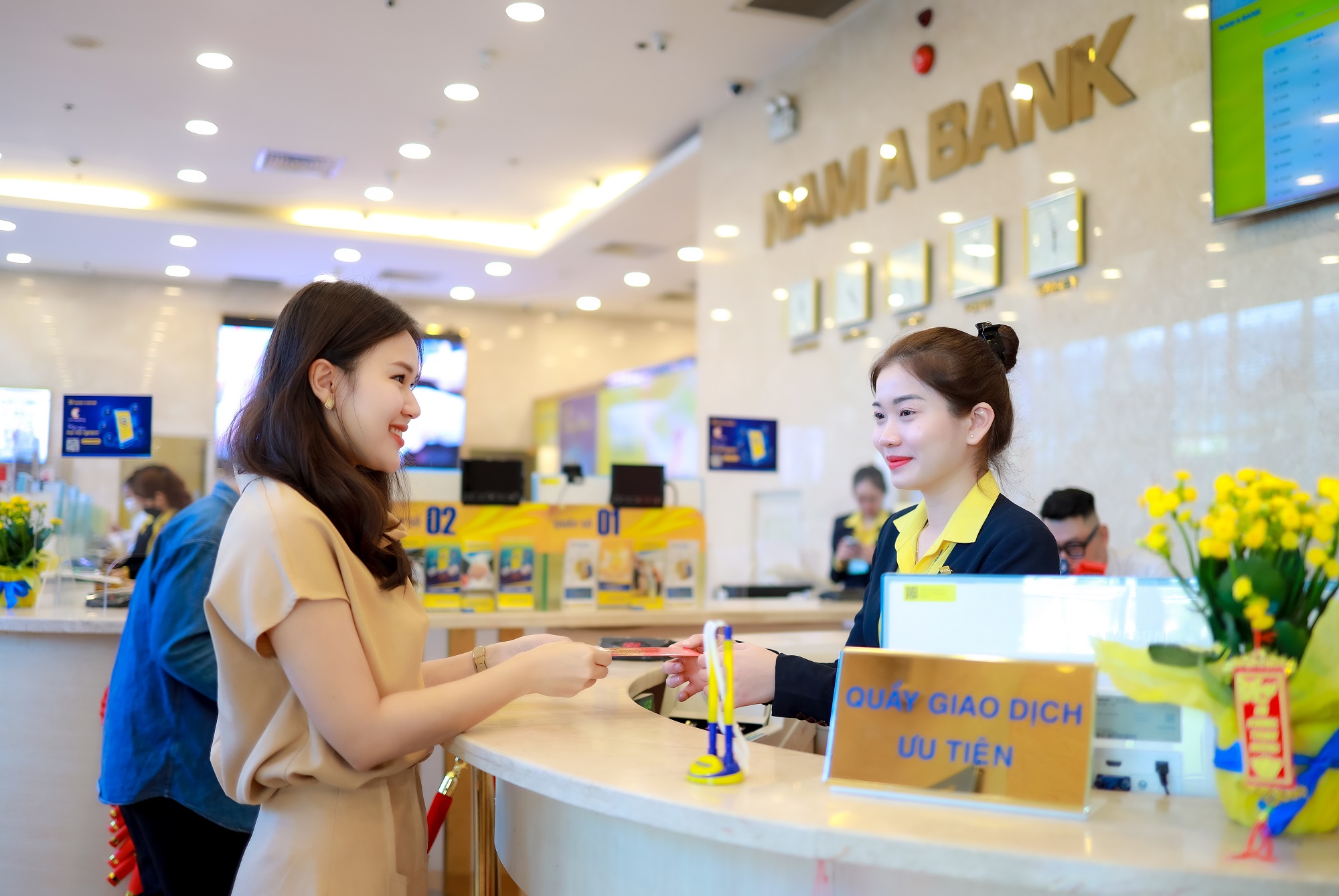 GIAO DỊCH ĐẦU NĂM NHẬN LỘC XUÂN PHÚ QUÝ TỪ NAM A BANK