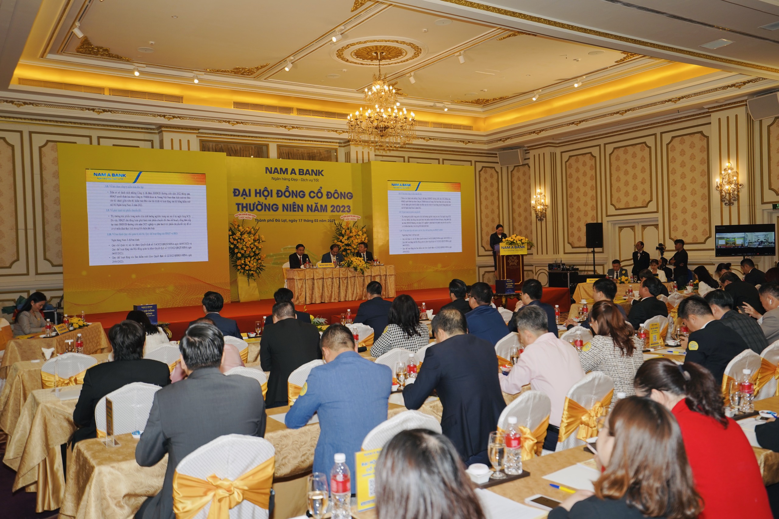 ĐHĐCĐ thường niên 2023: Nam A Bank niêm yết trên sàn HNX hoặc HOSE và mở rộng chi nhánh tại nước ngoài