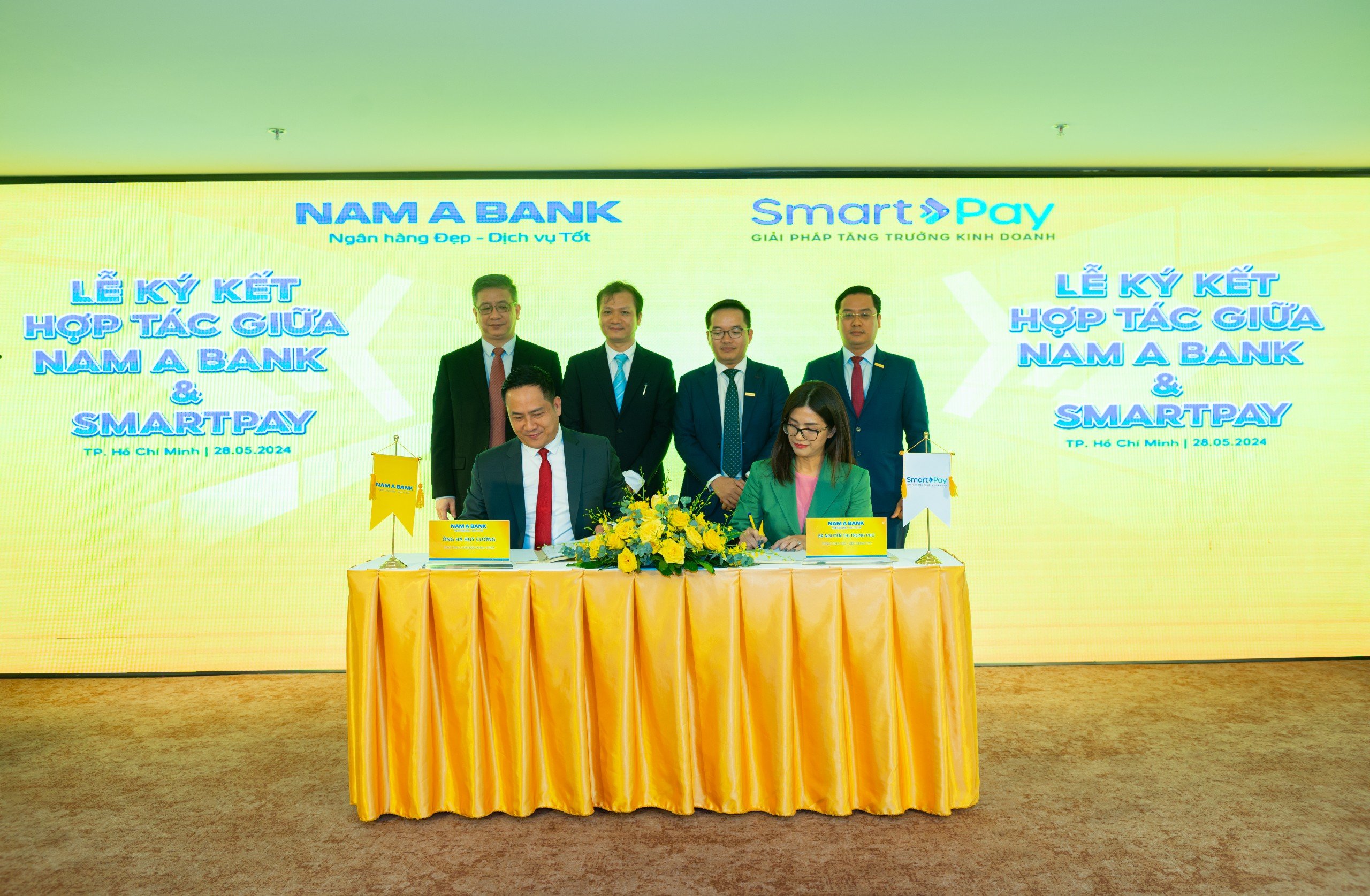 Nam A Bank và SmartPay hợp tác mang tới giải pháp tăng trưởng kinh doanh cho Khách hàng