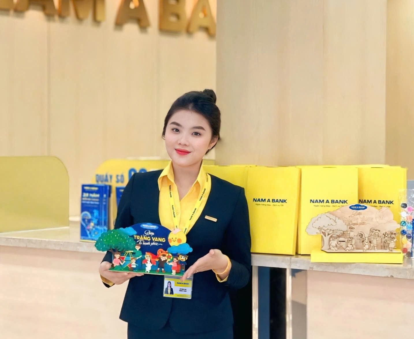 NAM A BANK MANG TRĂNG VÀNG HẠNH PHÚC ĐẾN TRẺ EM VIỆT NAM