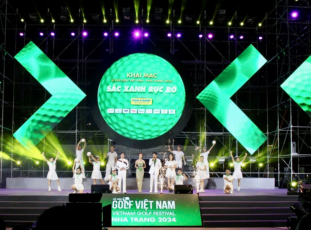 Nam A Bank đồng hành phát triển ngành công nghiệp du lịch Golf Việt Nam