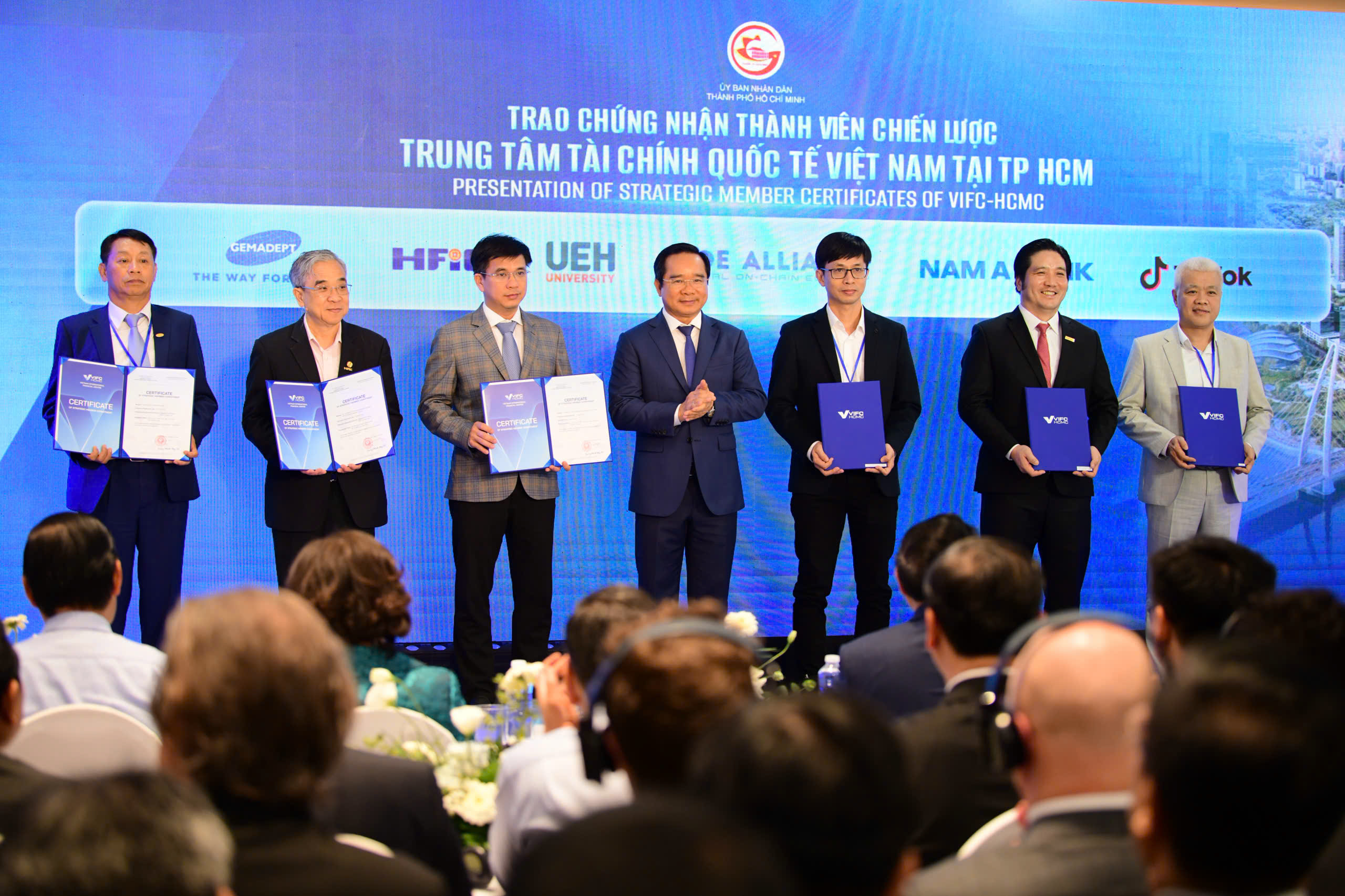 Nam A Bank – Nhà đầu tư chiến lược Trung tâm Tài chính Quốc tế Việt Nam tại TP.HCM