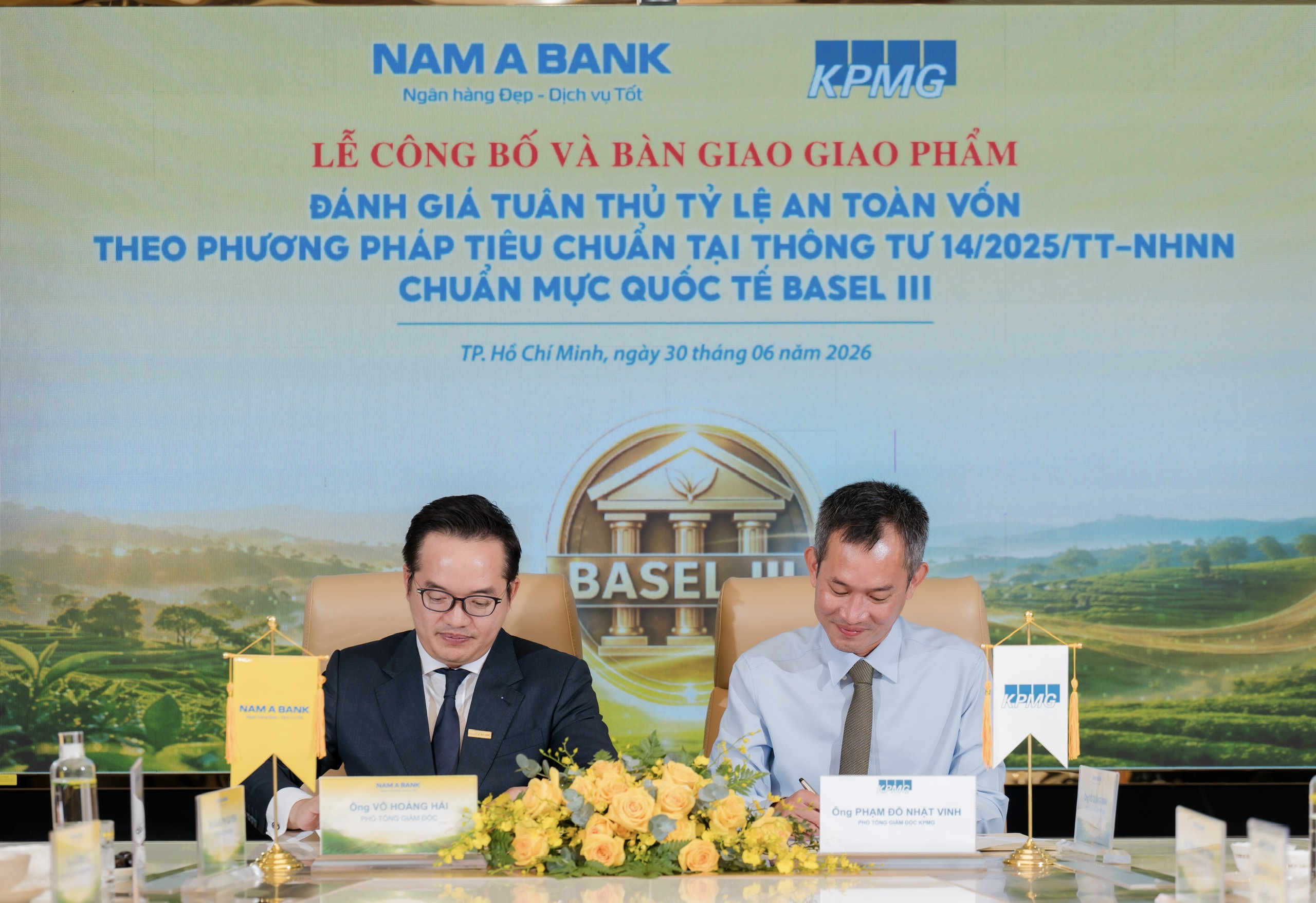 NAM A BANK HOÀN THÀNH ĐÁNH GIÁ TUÂN THỦ TỶ LỆ  AN TOÀN VỐN THEO BASEL III