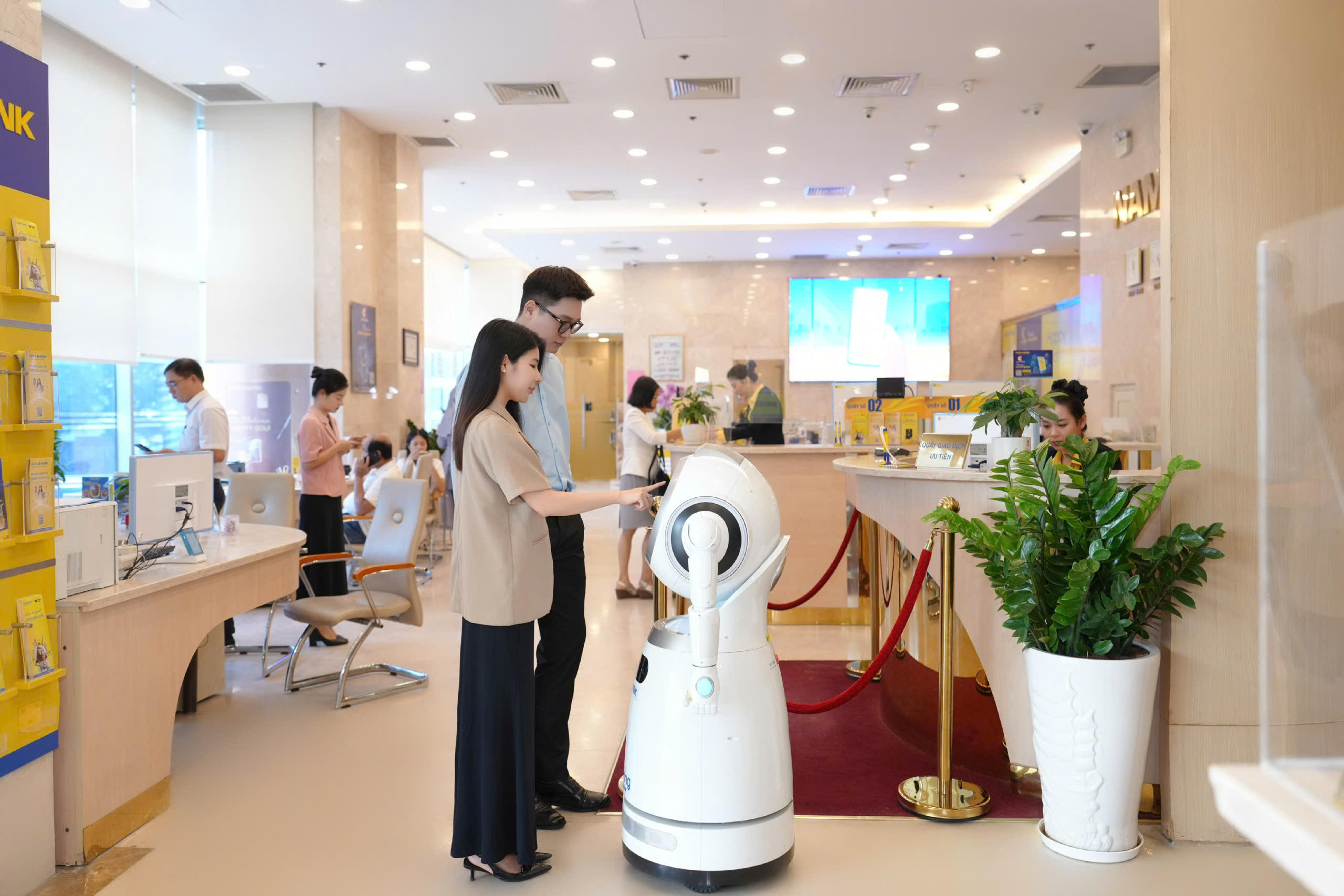 NAM A BANK: LỢI NHUẬN 6 THÁNG TĂNG 25%, CỦNG CỐ BỘ ĐỆM VỐN VÀ HƯỚNG TỚI CÁC MỤC TIÊU TĂNG TRƯỞNG MỚI