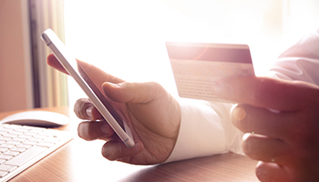 Dịch vụ tài khoản và quản lý dòng tiền